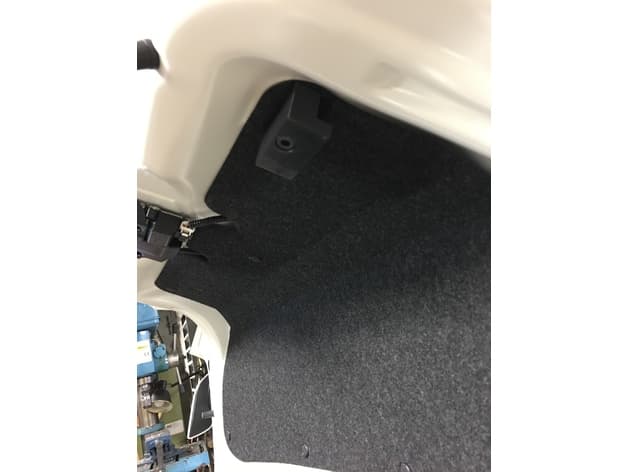 Trunk-Lid Pull Handle