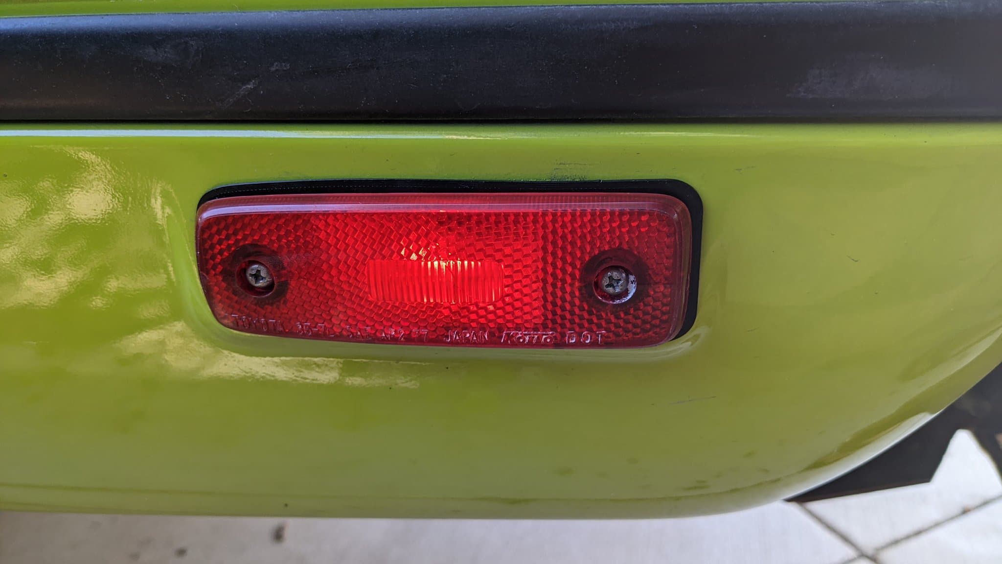 Side-Marker Bulb Housing
