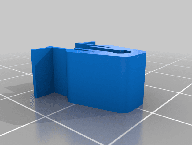 Rear Drinkholder Retaining Clip
