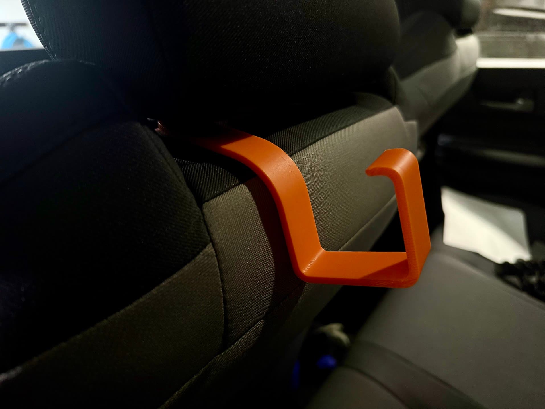 Rear-Seat Hard-Hat Bag Hanger