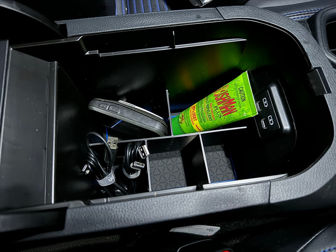 Under-Tray Console Divider