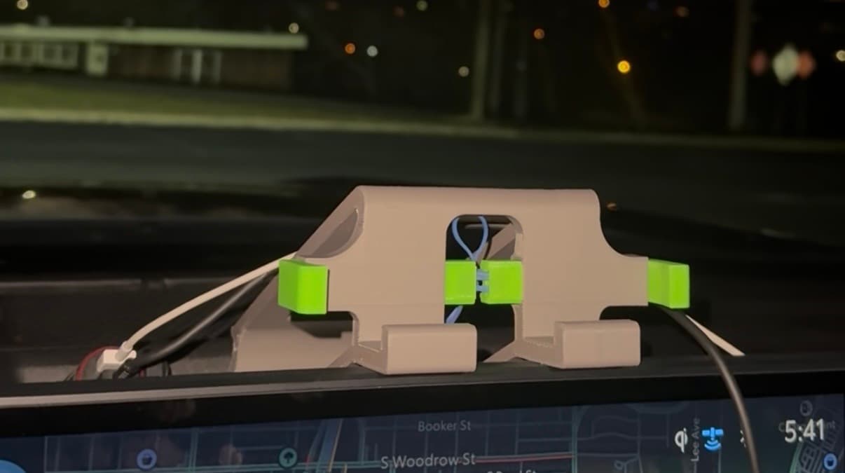 Expanding Dashboard Phone Holder