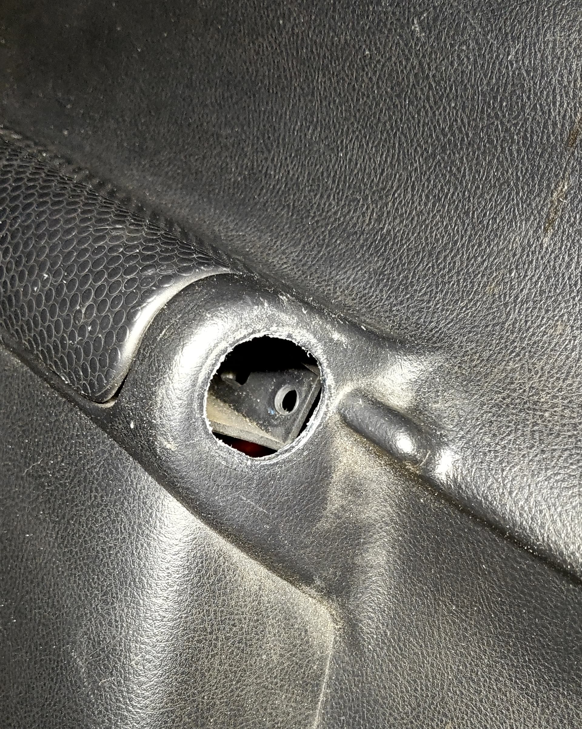 Door Pull-Strap Lower Cover