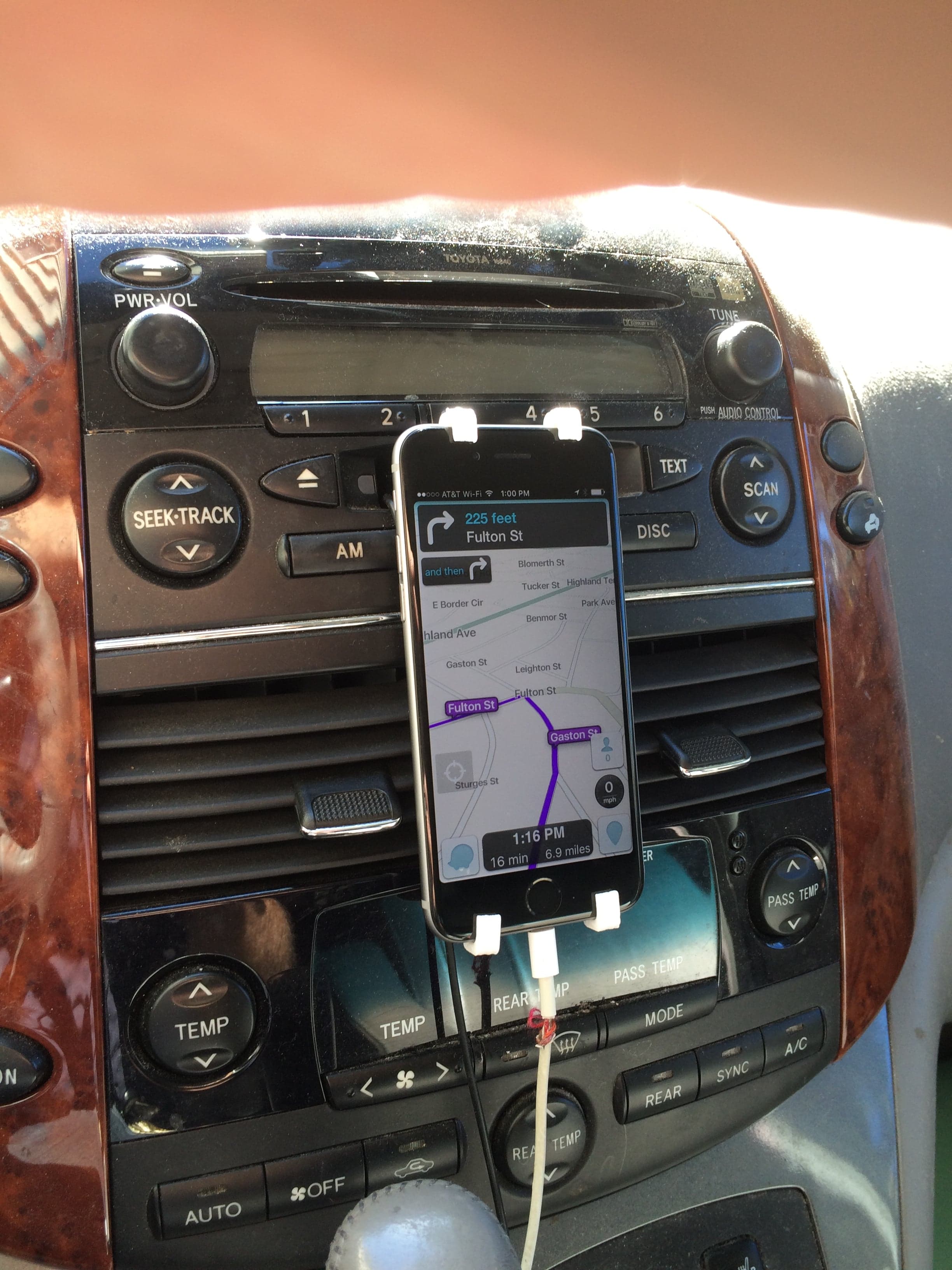 iPhone 6 Tape-Deck and Vent Mount