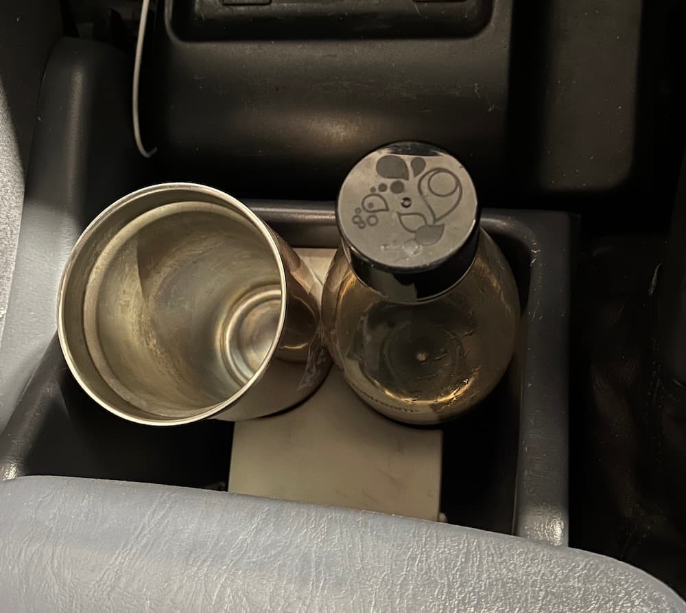 Enlarged Folding Cup Holder
