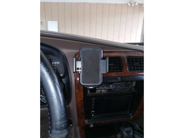 Clock-Bezel Phone Mount