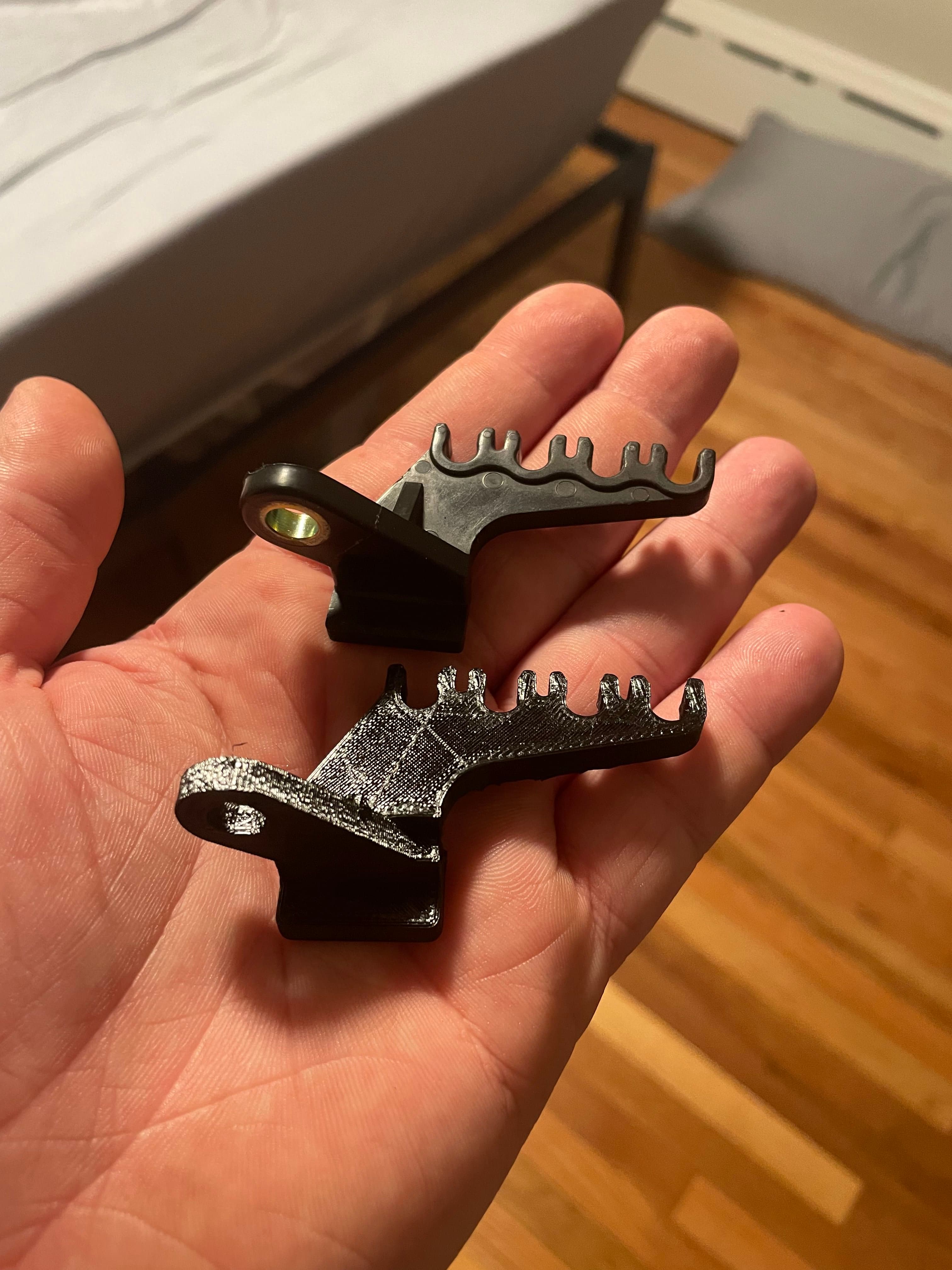 Coil-Pack Wire Holder